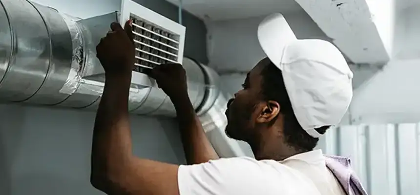 Our Licensed And Insured Cleaners in Bellflower, CA